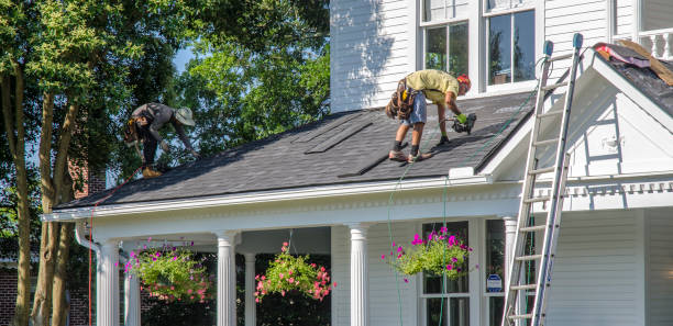 Best Roof Gutter Cleaning  in Menlo Park, CA